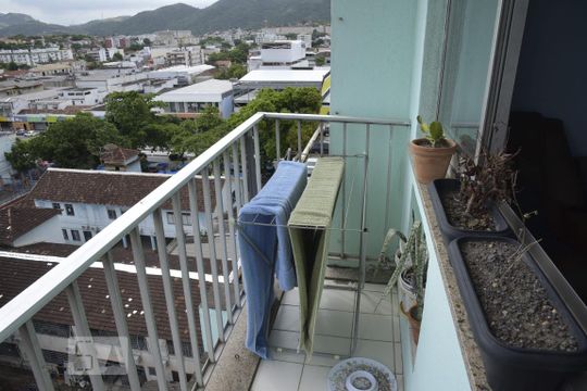 Varanda de apartamento para alugar com 2 quartos, 85m² em Taquara, Rio de Janeiro