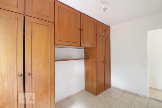 Dormitório 3 de apartamento para alugar com 3 quartos, 61m² em Jardim Independência, São Paulo