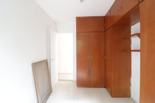 Dormitório 2 de apartamento para alugar com 3 quartos, 61m² em Jardim Independência, São Paulo