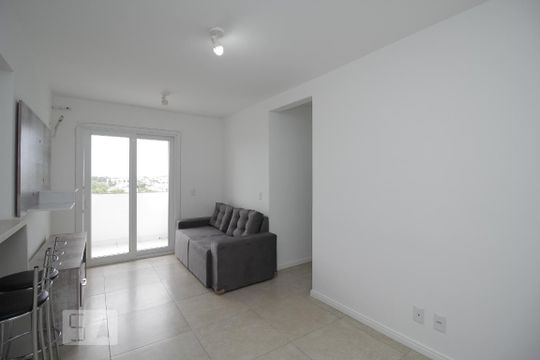 Apartamento à venda com 3 quartos, 78m² em Marechal Rondon, Canoas