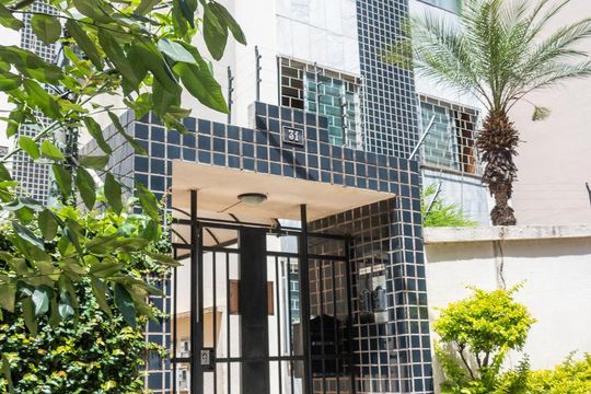 Fachada de apartamento à venda com 3 quartos, 62m² em Buritis, Belo Horizonte