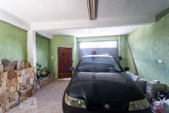 Garagem de casa à venda com 3 quartos, 303m² em Jardim das Flores, Osasco