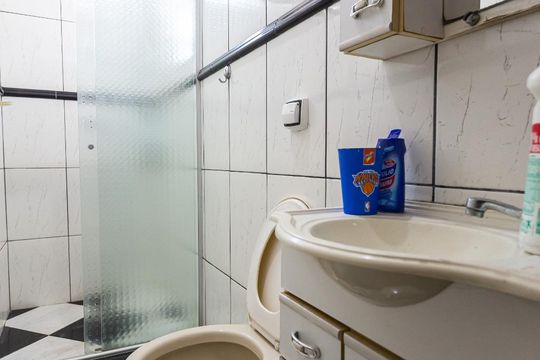 Banheiro de casa à venda com 3 quartos, 303m² em Jardim das Flores, Osasco