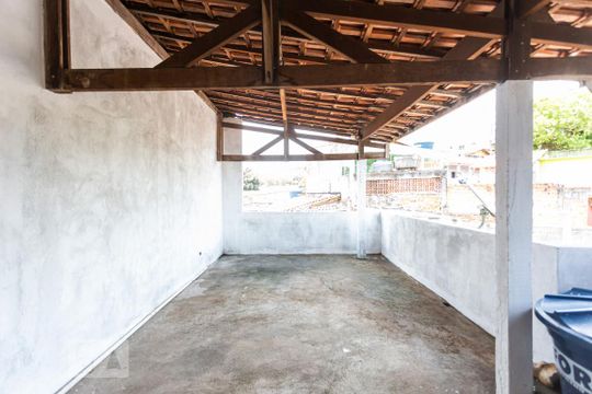Área de Serviço de casa à venda com 3 quartos, 303m² em Jardim das Flores, Osasco
