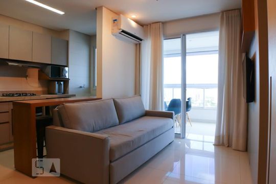 Sala de kitnet/studio para alugar com 1 quarto, 46m² em Setor Bueno, Goiânia