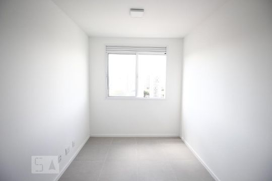  Sala de apartamento à venda com 2 quartos, 40m² em Chácara Inglesa, São Paulo