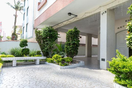 Entrada de apartamento para alugar com 2 quartos, 90m² em Aparecida, Santos
