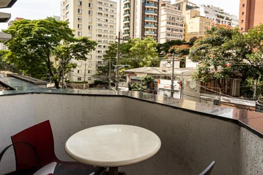 Varanda de apartamento para alugar com 1 quarto, 45m² em Itaim Bibi, São Paulo