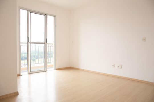 Apartamento para alugar com 2 quartos, 53m² em Vila Liviero, São Paulo