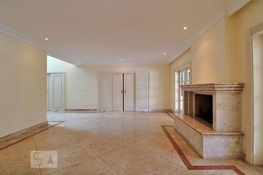 Sala de casa de condomínio para alugar com 4 quartos, 576m² em Fazenda Morumbi, São Paulo