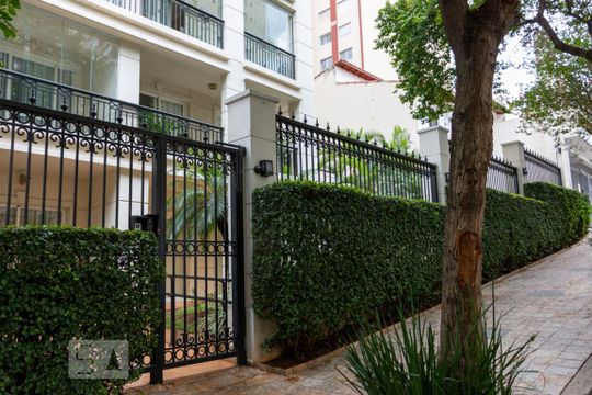 Fachada de apartamento para alugar com 2 quartos, 71m² em Pompeia, São Paulo