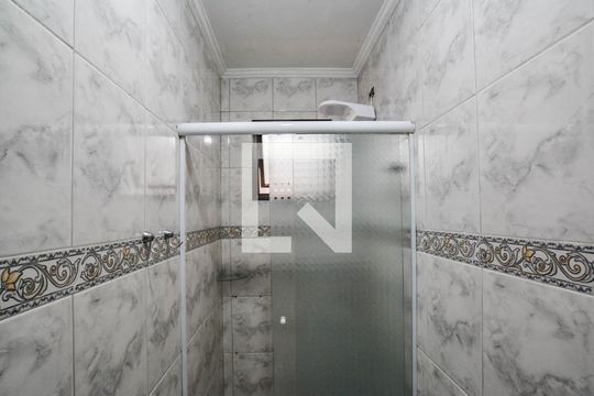 Banheiro da Suíte de casa à venda com 3 quartos, 80m² em Jardim Utinga, Santo André