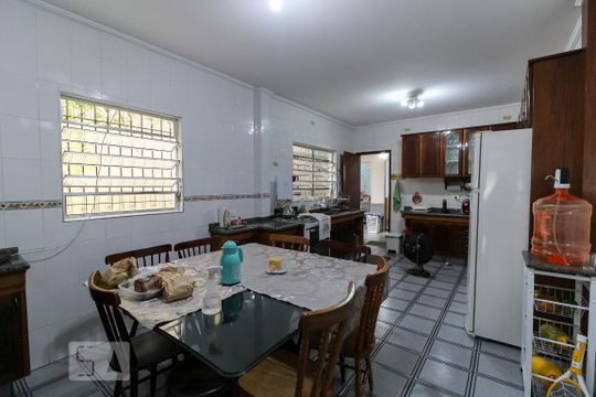 Cozinha de casa à venda com 3 quartos, 150m² em Vila Dom Pedro I, São Paulo