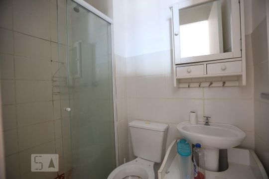 Banheiro de apartamento à venda com 2 quartos, 50m² em São Cristóvão, Rio de Janeiro
