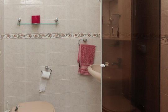 Banheiro de apartamento à venda com 2 quartos, 100m² em Lins de Vasconcelos, Rio de Janeiro
