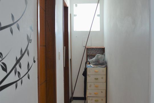 Corredor Quartos de casa de condomínio à venda com 3 quartos, 97m² em Taquara, Rio de Janeiro