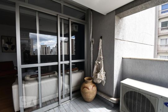 Varanda de apartamento à venda com 2 quartos, 60m² em Pinheiros, São Paulo