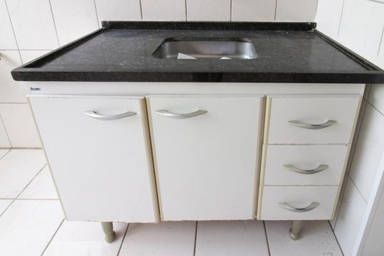 Detalhe Cozinha de apartamento para alugar com 2 quartos, 53m² em Jardim Valéria, Guarulhos