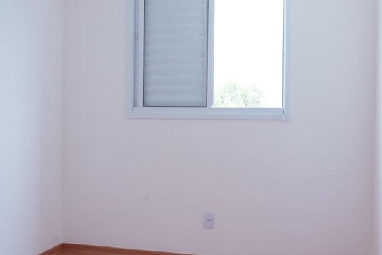 Quarto1 de apartamento para alugar com 2 quartos, 43m² em Jardim Íris, São Paulo