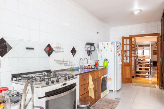 Cozinha de casa à venda com 3 quartos, 283m² em Vila Romana, São Paulo