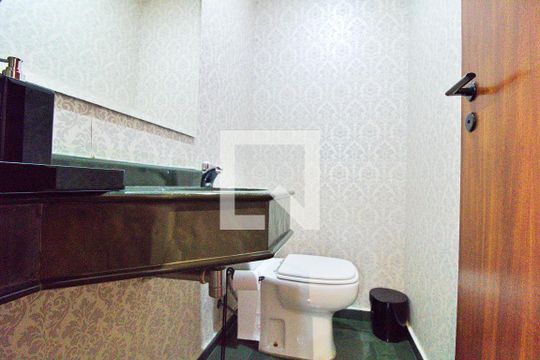 Lavabo de apartamento para alugar com 4 quartos, 150m² em Parque Bairro Morumbi, São Paulo