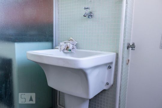 Lavanderia de apartamento para alugar com 3 quartos, 69m² em Jardim Previdência, São Paulo
