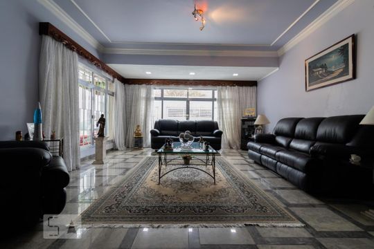 Casa à venda com 3 quartos, 357m² em Vila Monumento, São Paulo
