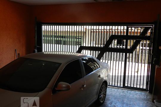 Garagem de casa à venda com 4 quartos, 250m² em Vila Paulistania, São Paulo