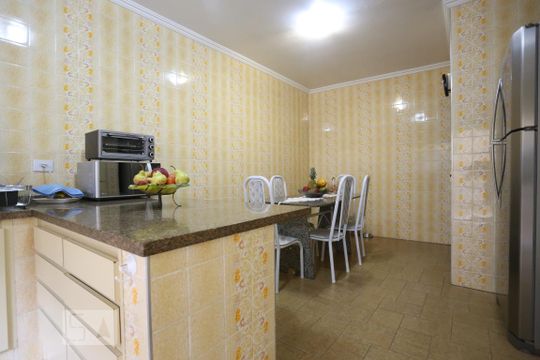 Copa de casa à venda com 3 quartos, 200m² em Jardim Ester Yolanda, São Paulo