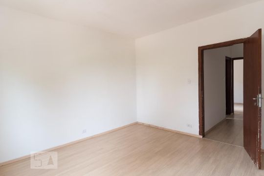 Quarto 1 de casa à venda com 4 quartos, 300m² em Vila Guarani, São Paulo