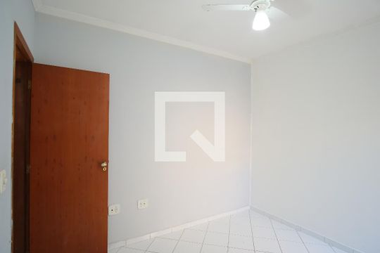 Quarto 2 de casa de condomínio para alugar com 3 quartos, 150m² em Vila Aricanduva, São Paulo