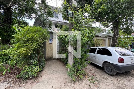 Fachada + Placa de casa à venda com 1 quarto, 45m² em Vargem Pequena, Rio de Janeiro