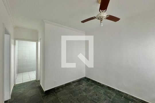 Sala de casa à venda com 1 quarto, 45m² em Vargem Pequena, Rio de Janeiro