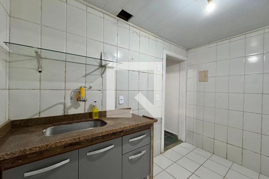 Cozinha de casa à venda com 1 quarto, 45m² em Vargem Pequena, Rio de Janeiro