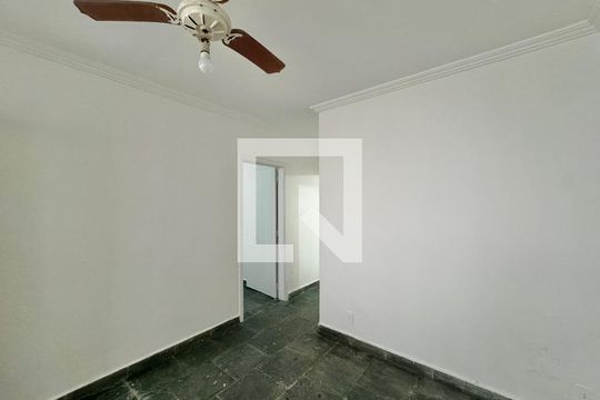 Sala de casa à venda com 1 quarto, 45m² em Vargem Pequena, Rio de Janeiro
