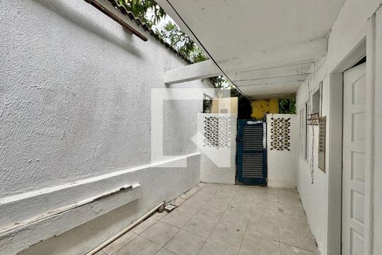 Área de Serviço de casa à venda com 1 quarto, 45m² em Vargem Pequena, Rio de Janeiro