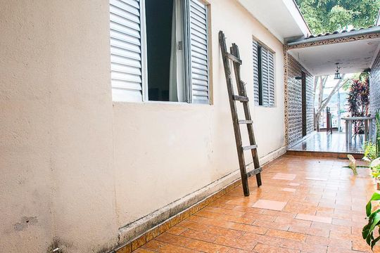 Área externa de casa à venda com 3 quartos, 200m² em Vila Miriam, São Paulo