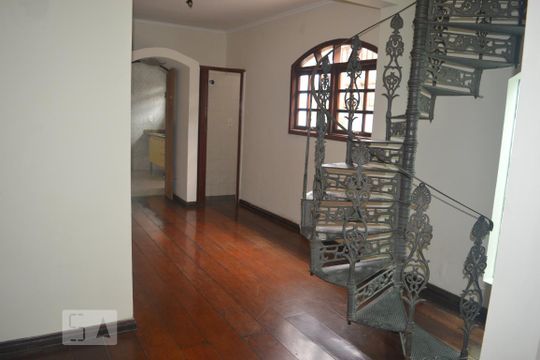 Sala de casa para alugar com 2 quartos, 75m² em Vila Nova Mazzei, São Paulo