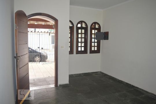 Sala de casa para alugar com 2 quartos, 75m² em Vila Nova Mazzei, São Paulo