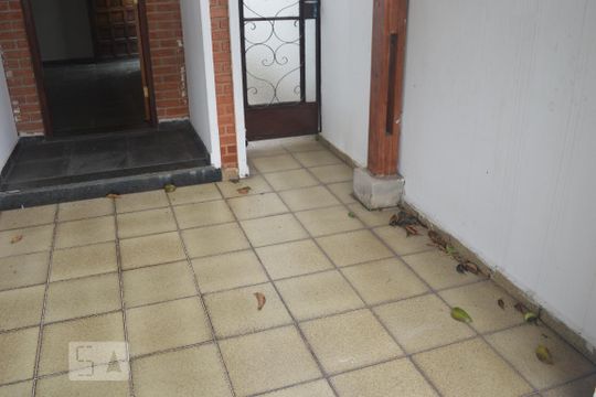 Frente da Casa de casa para alugar com 2 quartos, 75m² em Vila Nova Mazzei, São Paulo