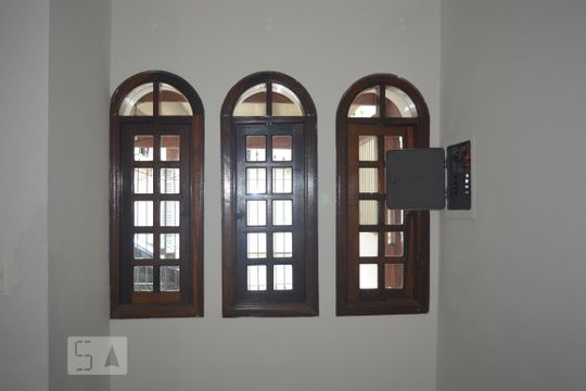 Sala de casa para alugar com 2 quartos, 75m² em Vila Nova Mazzei, São Paulo