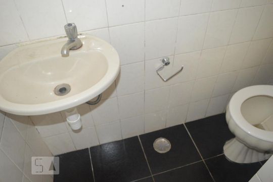 Lavabo de casa para alugar com 2 quartos, 75m² em Vila Nova Mazzei, São Paulo