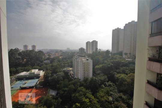 Vista da varanda de apartamento para alugar com 1 quarto, 42m² em Vila Suzana, São Paulo