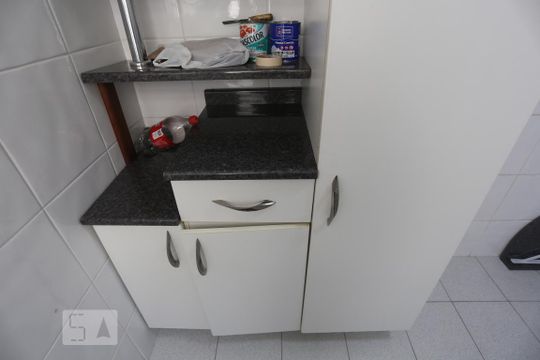 Área de Serviço - Ármario de apartamento para alugar com 2 quartos, 55m² em Quitaúna, Osasco