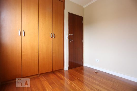 Quarto 2 de apartamento para alugar com 2 quartos, 55m² em Quitaúna, Osasco
