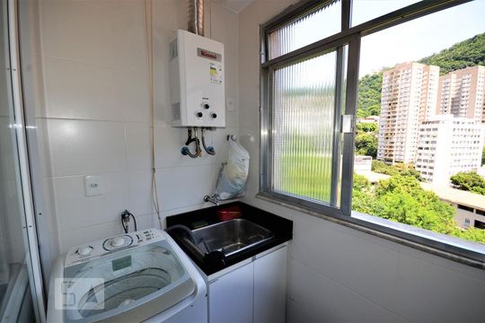 Área de Serviço de apartamento à venda com 3 quartos, 100m² em Laranjeiras, Rio de Janeiro