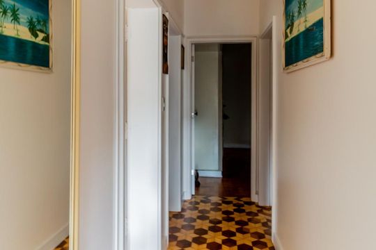 Corredor de apartamento à venda com 3 quartos, 156m² em Bela Vista, São Paulo