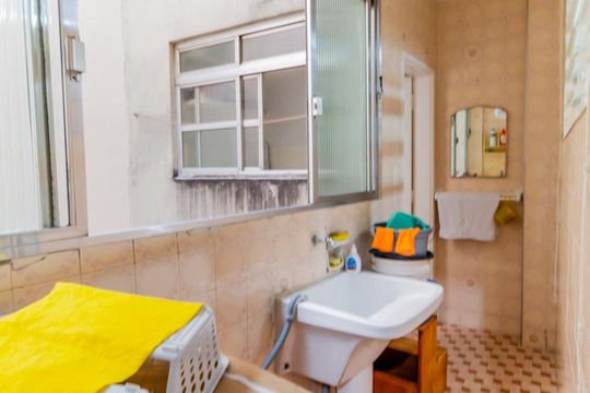 Área de Serviço de apartamento à venda com 3 quartos, 156m² em Bela Vista, São Paulo