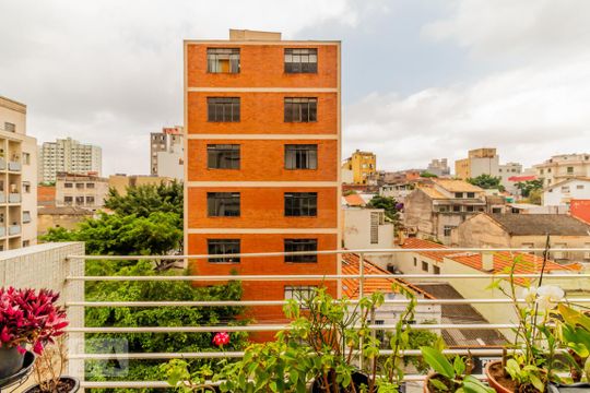 Sala - Vista de apartamento à venda com 3 quartos, 156m² em Bela Vista, São Paulo
