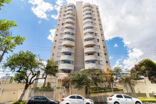 Fachada de apartamento à venda com 2 quartos, 58m² em Vila São José, São Paulo